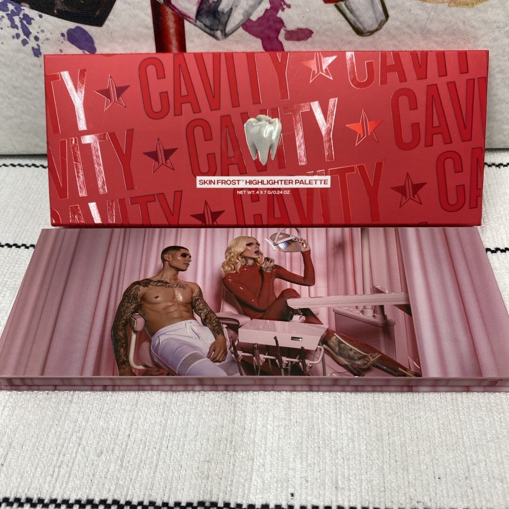 JEFFREE STAR COSMETICS CAVITY SKIN FROST HIGHLIGHTER PALETTE- BRAND NEW IN BOX!!